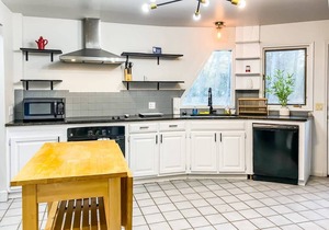 261 m² House ∙ 3 bedrooms ∙ 17 guests