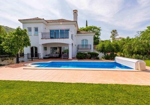 276 m² House ∙ 4 bedrooms ∙ 8 guests