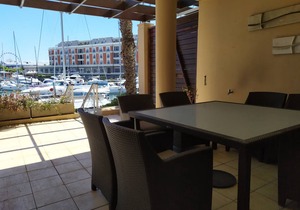 277 m² Apartment ∙ 3 bedrooms ∙ 6 guests