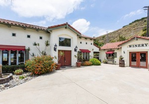 293 m² House ∙ 4 bedrooms ∙ 12 guests