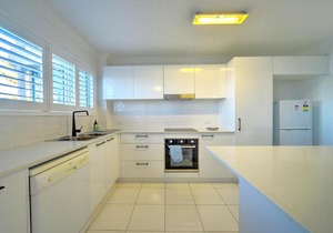 2BR Broadwater View Apartment