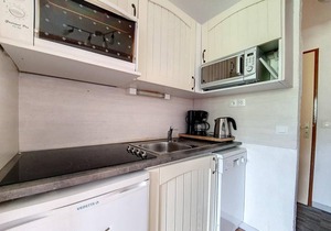 2nd floor, tv, ski locker, 24m², Les Menuires