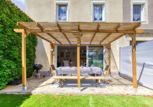 3 bedroom accommodation in Baraqueville