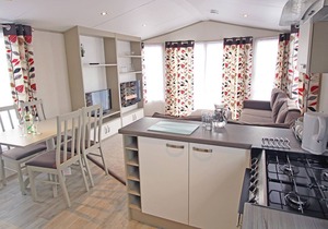 3 bedroom accommodation in St. Leonards, Ringwood