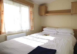 3 bedroom accommodation in St. Leonards, Ringwood