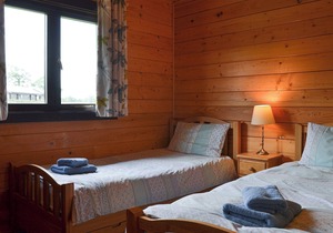 3 bedroom accommodation in Nomansland, near Tiverton