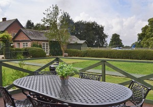 3 bedroom accommodation in Beverley