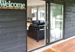 3 bedroom accommodation in Blacknest, near Alton