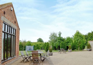 3 bedroom accommodation in Sculthorpe, near Fakenham