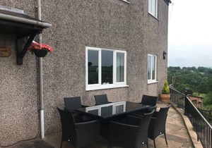3 bedroom accommodation in Blakeney, near Lydney