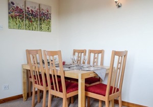 3 bedroom accommodation in Blakeney, near Lydney