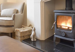 3 bedroom accommodation in Middleham, near Leyburn