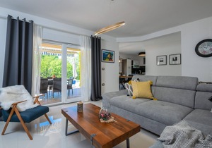 3 bedroom nice home in Strmac