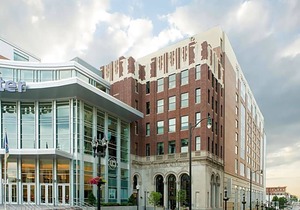 3-Star Hotel ∙ Renaissance Allentown Hotel