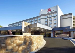 3-Star Hotel ∙ Raleigh Marriott Crabtree Valley