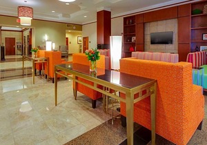 3-Star Hotel ∙ Drury Inn & Suites St. Louis Forest Park