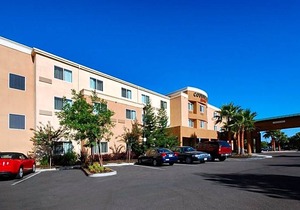 3-Star Hotel ∙ Courtyard by Marriott Merced