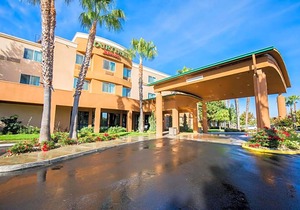 3-Star Hotel ∙ Courtyard by Marriott Merced