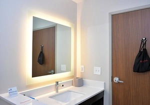 3-Star Hotel ∙ Holiday Inn Express & Suites - Bensenville - O'Hare, an IHG Hotel