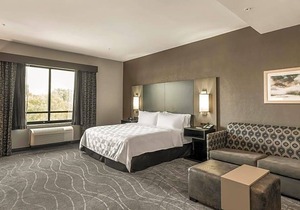 3-Star Hotel ∙ Holiday Inn Hotel & Suites Silicon Valley – Milpitas, an IHG Hotel