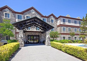 3-Star Hotel ∙ Staybridge Suites Fairfield Napa Valley Area, an IHG Hotel