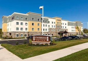 3-Star Hotel ∙ Staybridge Suites - Newark - Fremont, an IHG Hotel