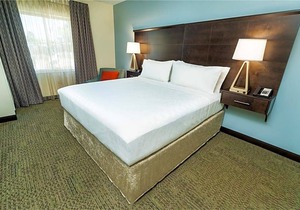 3-Star Hotel ∙ Staybridge Suites - Newark - Fremont, an IHG Hotel
