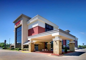 3-Star Hotel ∙ Drury Inn & Suites Greensboro