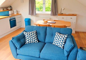 3 The Navigators Sleeps 4 (2 Bedrooms) Only 100 meters from the beach