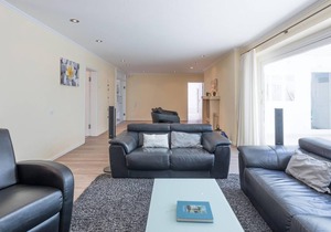 300 m² House ∙ 3 bedrooms ∙ 6 guests