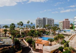 319 MODERN ACCOMMODATION,SEA VIEW, Wi Fi AND POOL