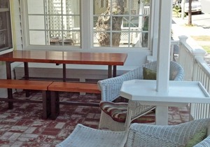 330S: Charming Catalina Cottage, Large Porch, 2.5 Blocks to Beach - 330 Sumner A