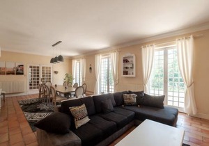 345 m² House ∙ 5 bedrooms ∙ 10 guests