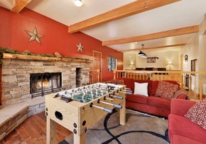 361 m² Cabin ∙ 5 bedrooms ∙ 16 guests