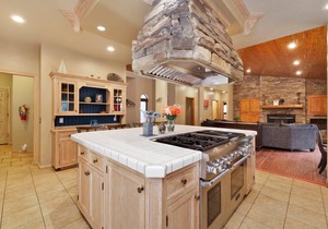 361 m² Cabin ∙ 5 bedrooms ∙ 16 guests