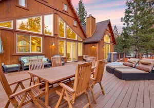 364 m² Chalet ∙ 4 bedrooms ∙ 14 guests