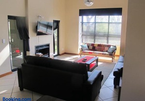 398 Vaal de Grace Golf Estate