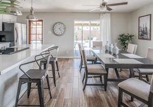 3BR Home Old Town Pool by Wanderjaunt