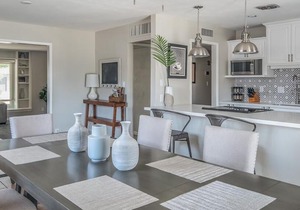 3BR Home Old Town Pool by Wanderjaunt