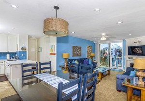 3BR Ocean-view Penthouse w/ Large Sundeck, 2 Parking Spaces NCV #B-300