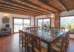 4 bedroom accommodation in Canillas de Albaida