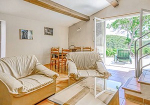 4 bedroom accommodation in Cabrerolles