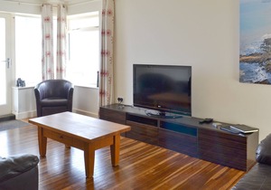 4 bedroom accommodation in Flat Cliffs, near Primrose Valley