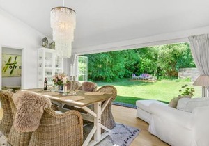 4 Bedroom Stunning Home In Græsted