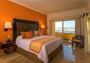 4-Star Hotel ∙ The Ridge At Playa Grande Luxury Villas