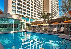 4-Star Hotel ∙ Warner Center Marriott Woodland Hills