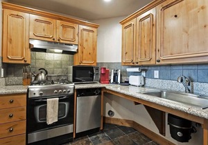 4-Star Zermatt Resort 2B2B Villa Only Min's to Park City, Deer Valley & Sundance
