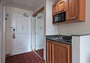 4-Star Zermatt Resort King Suite—Only 15 Mins to Park City & Sundance!