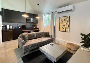 4-Unit Complex W/ Swimming Pool (MKW-ING)