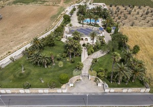 400 m² Villa ∙ 4 bedrooms ∙ 10 guests